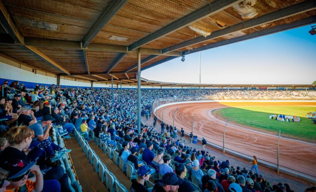Fans at Baypark Speedway